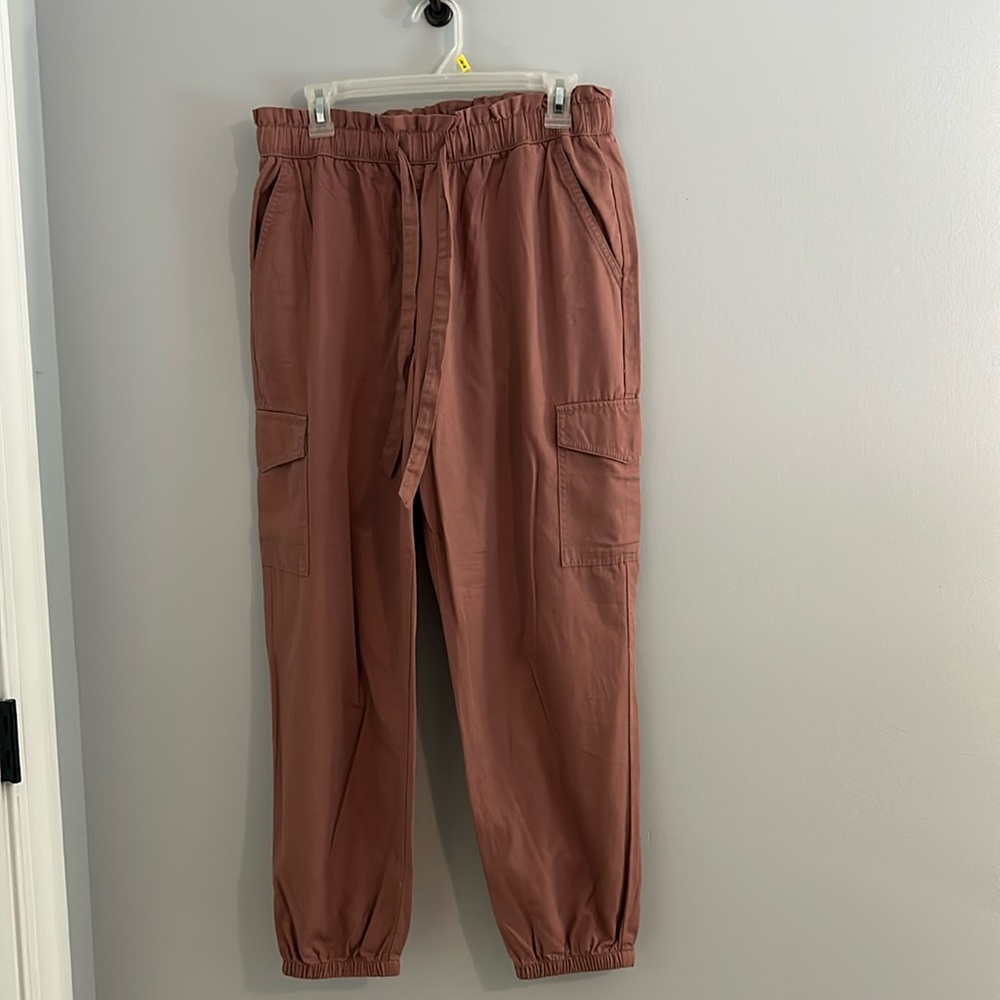 Twill drawstring jogger